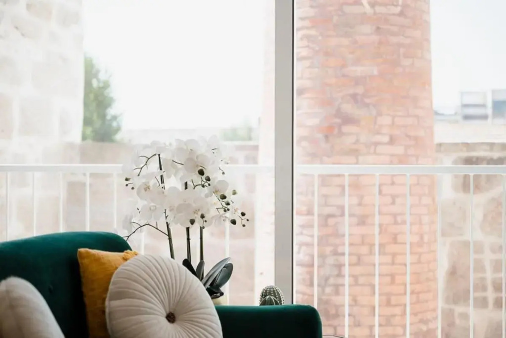 Chimney Luxury House with AC