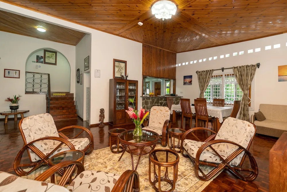 Janes Serenity Guesthouse