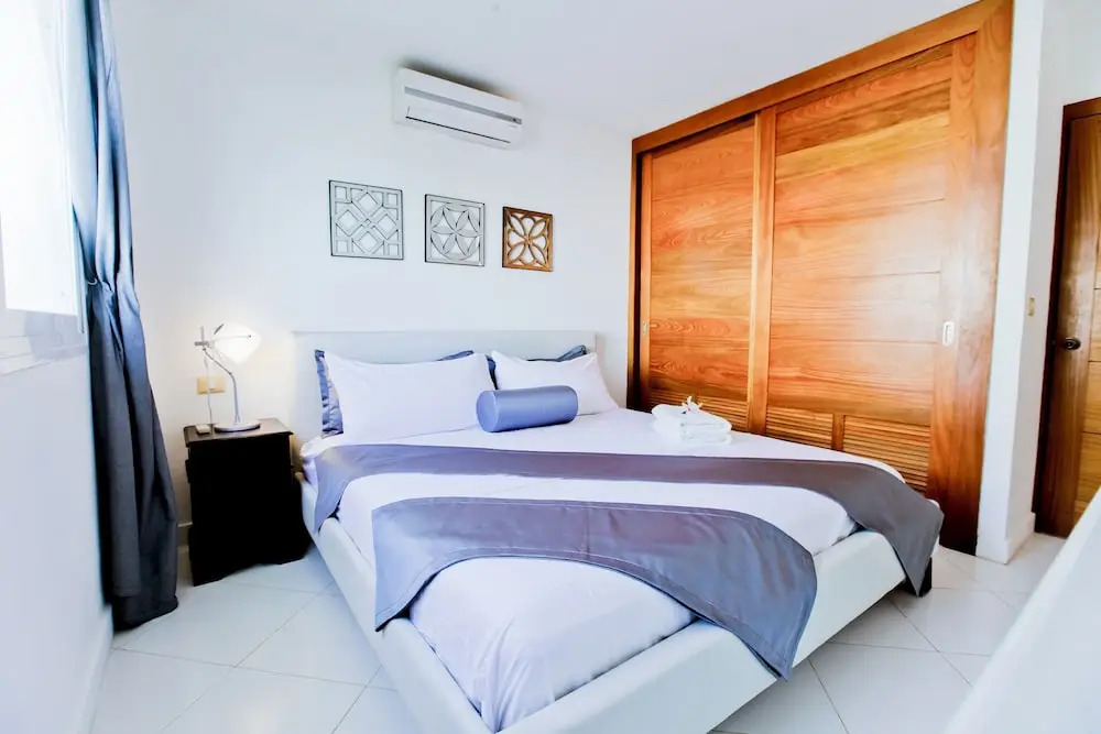 Ocean View Apartment With 3 BDR at B Varo Beach