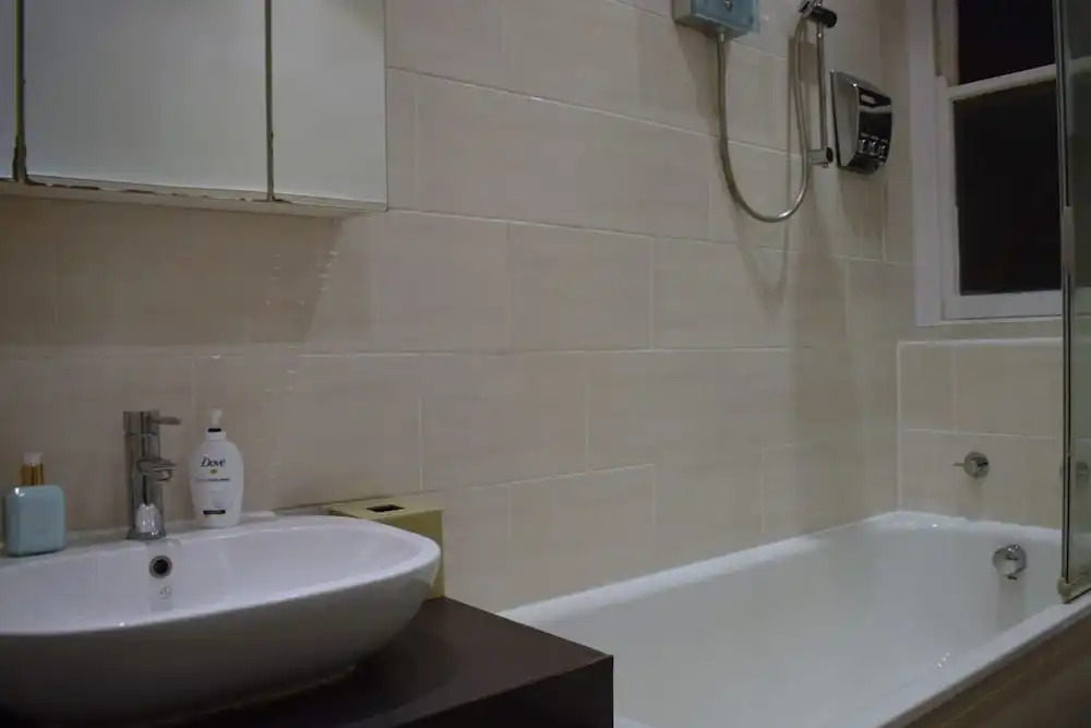 North London Spacious 2 Bedroom Apartment