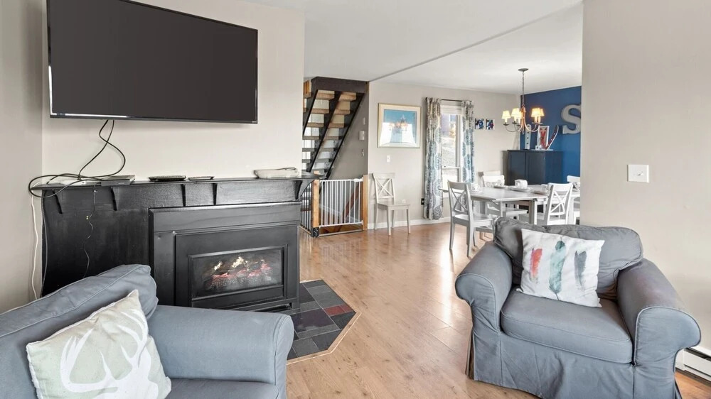 73 North Lynx 4 Bedroom Condo by Redawning