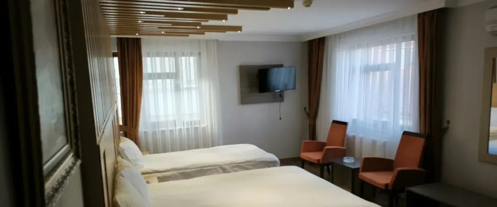 RZA Business Hotel