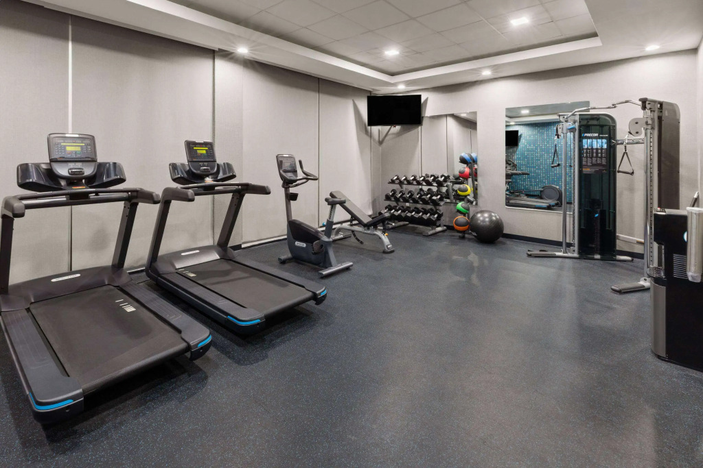 La Quinta Inn & Suites by Wyndham El Paso East Loop-375