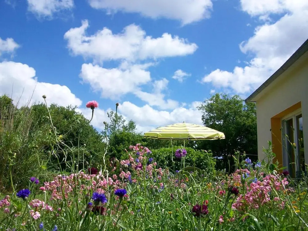House With 3 Bedrooms in Brélès, With Wonderful Lake View, Furnished G