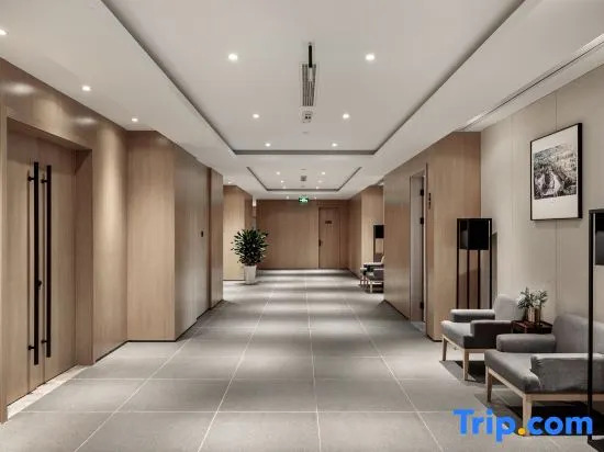 Tonghua Hotel
