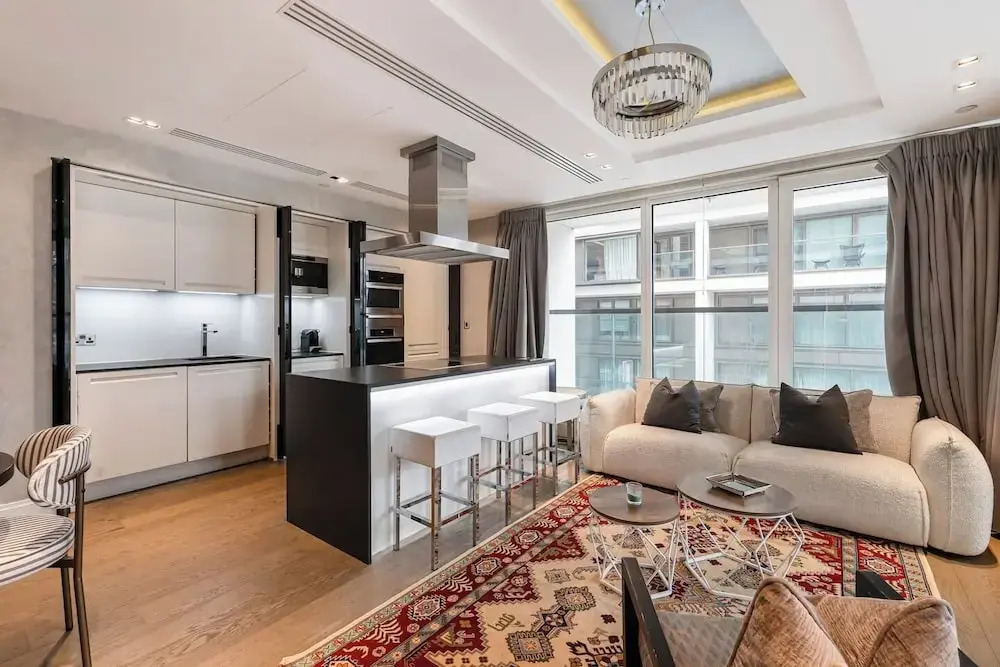 Luxury Kensington Home - Concierge Elevator AC