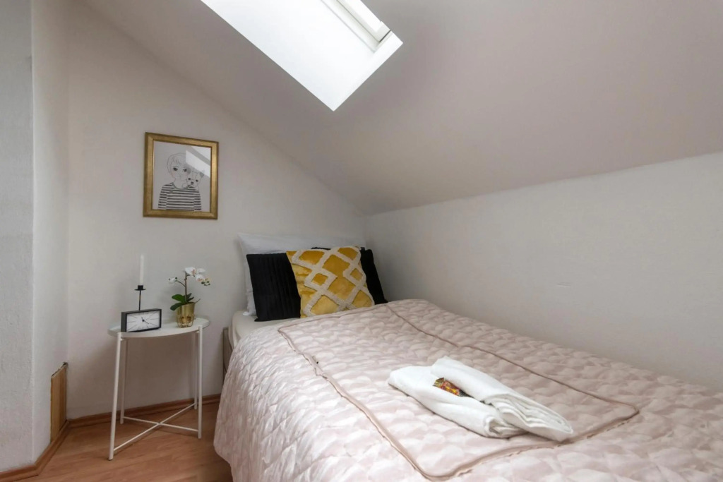 Wager Stays - Golden Tree Loft in the Heart of Prague