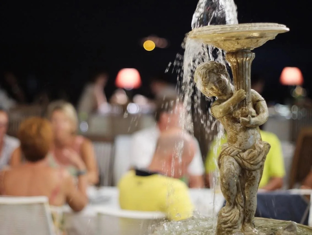 Green Gallery Beach Boutique Hotel
