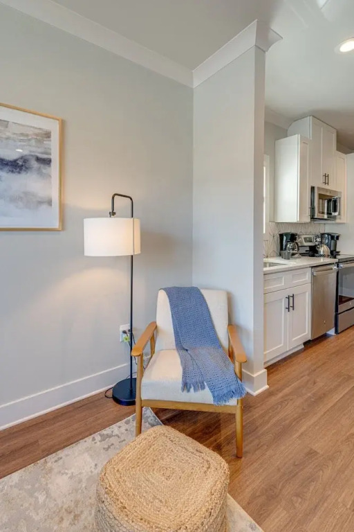 Merry Melrose -mins to Broadway- Sleeps 6