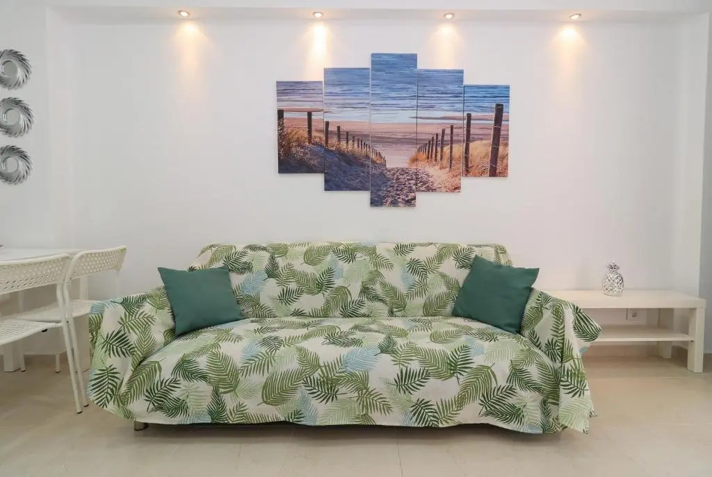 Green paradise T2 apartment with pool