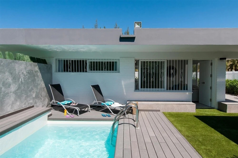 Holiday House for 4 Persons, With Swimming Pool, Near the Beach