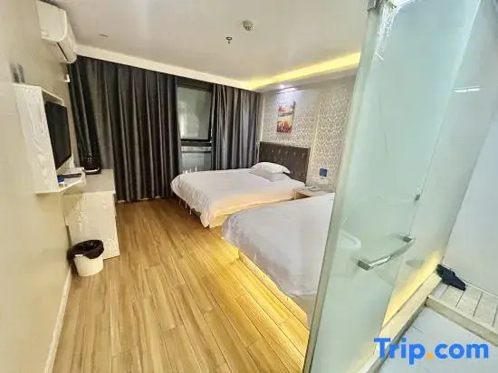Yijia Hotel (Shanghai Jinshan New Town Wanda Plaza)