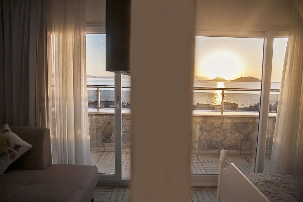 Stone Hotel