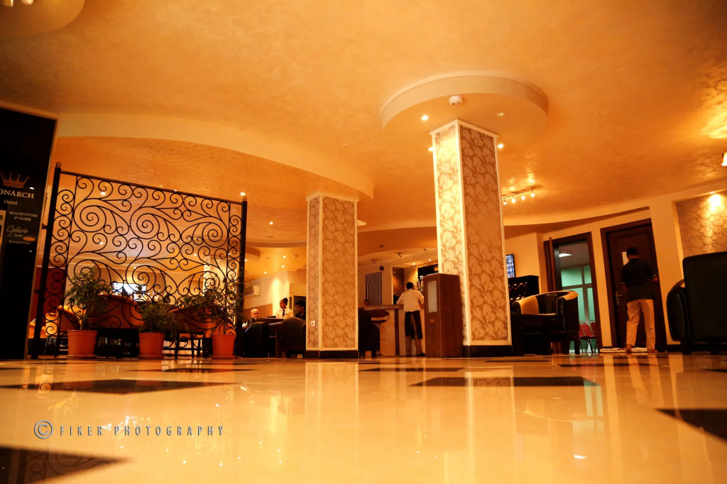 Monarch Parkview Hotel