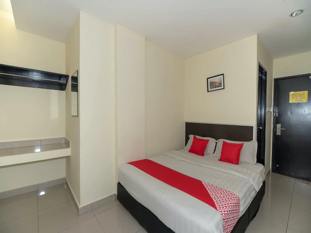 Stay Inn II By OYO Rooms