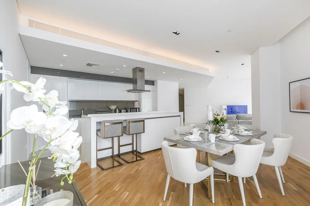 Driven Holiday Homes Bluewaters