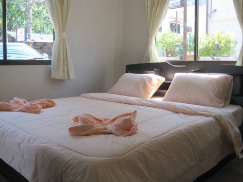 Step 23 Patong Sea View Village