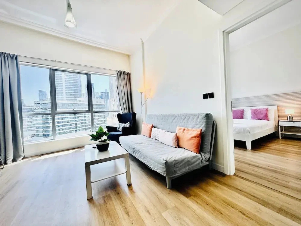 Venduras Bright 1BR in Heart of Marina