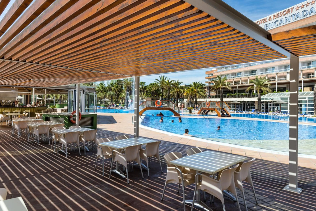 Costa Encantada Suites & Resort