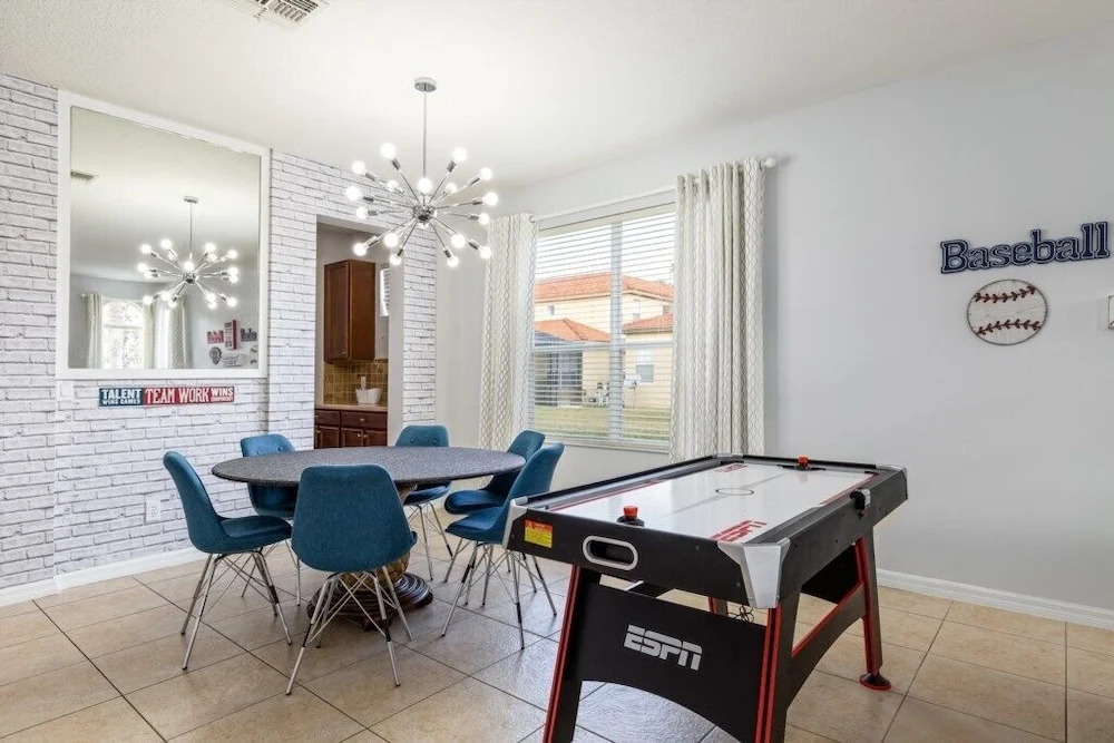 12 Guests Private Pool Disney Area 6 Bedroom Villa by Redawning