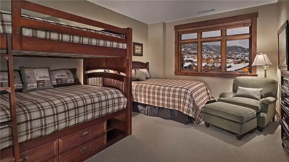Sawtooth Mountain 514 4 BedroomCondo By Moving Mountains