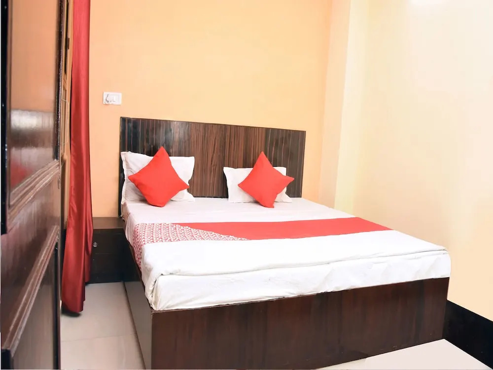 OYO 14658 Shree Ambe Tara Guest House