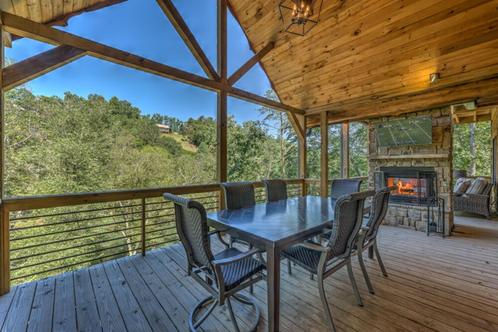 Trout House by Escape to Blue Ridge