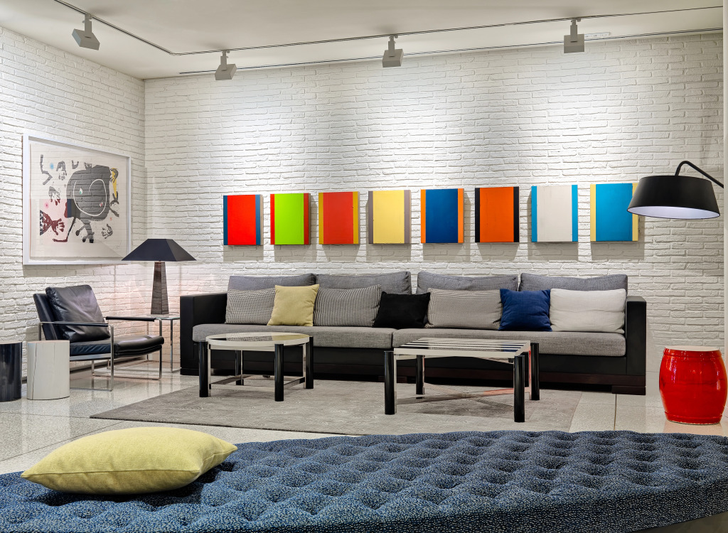 H10 Art Gallery Sup