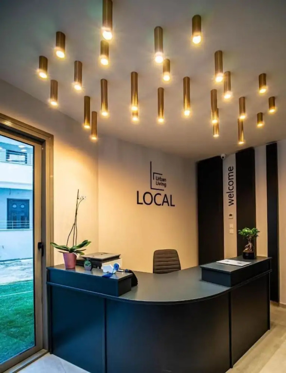Local Urban Living