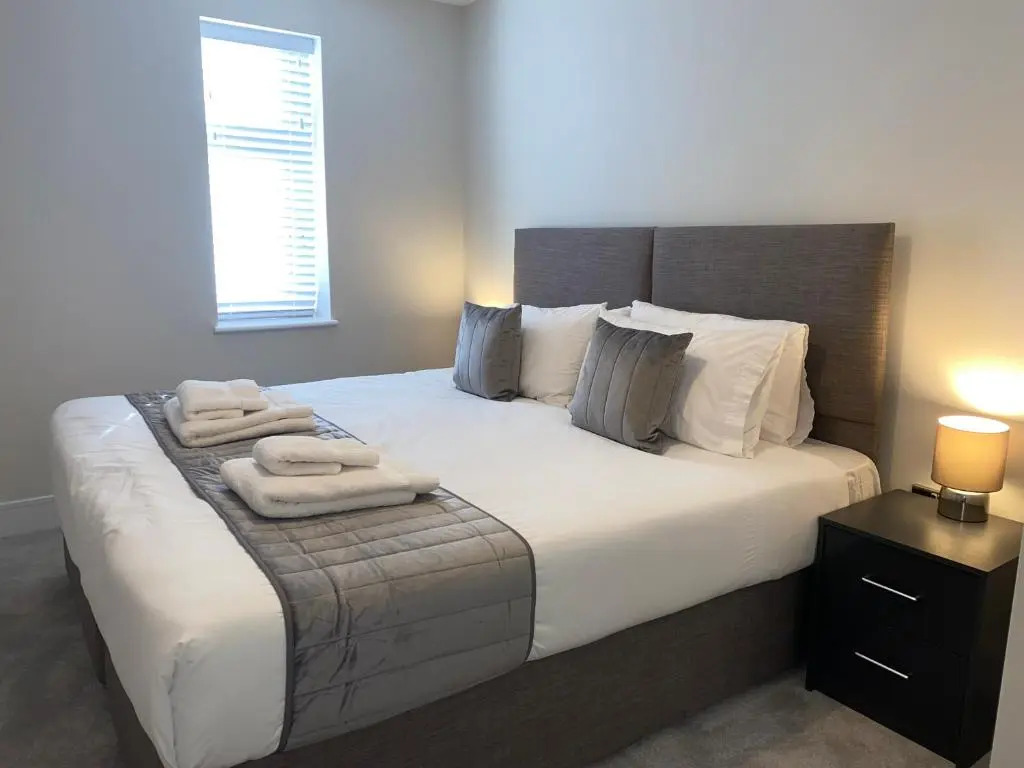Roomotel - Oakview Moseley