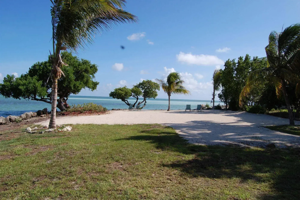 Seascape Resort & Marina