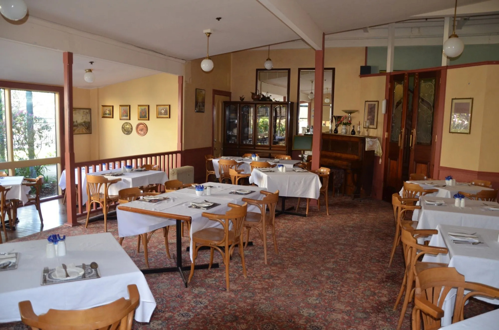 Leura House