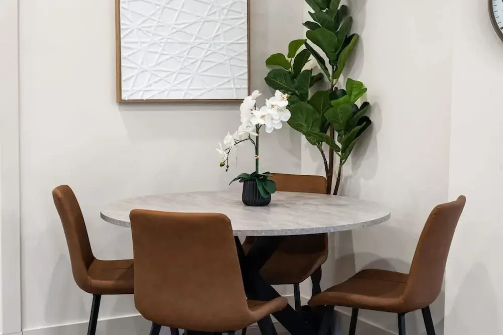 Wicker Park Luxe 2BR 2BA Condo
