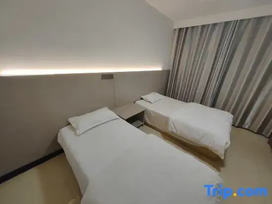 Hejia Hotel (Shangqiu Normal University Branch)