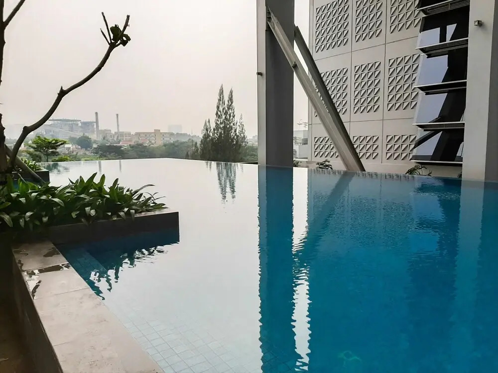 Cozy with Modern Style Studio Paddington Heights Apartment near Alam Sutera
