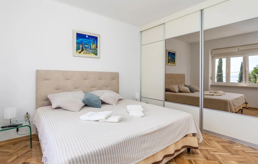Stunning Apartment in Opatija With Wifi and 2 Bedrooms