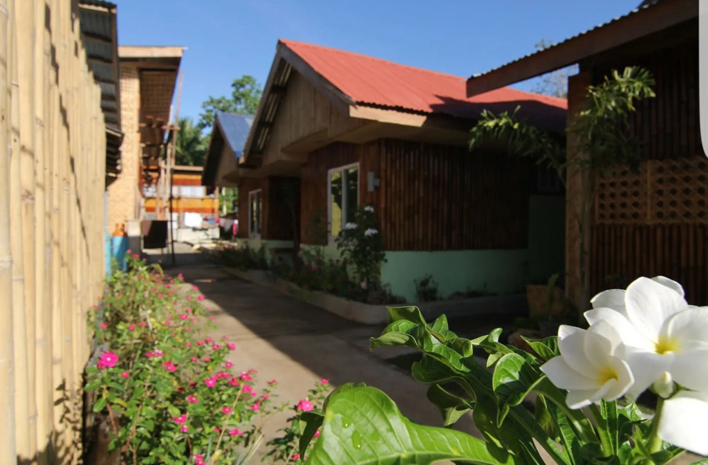 Double J Hotel and Restaurant