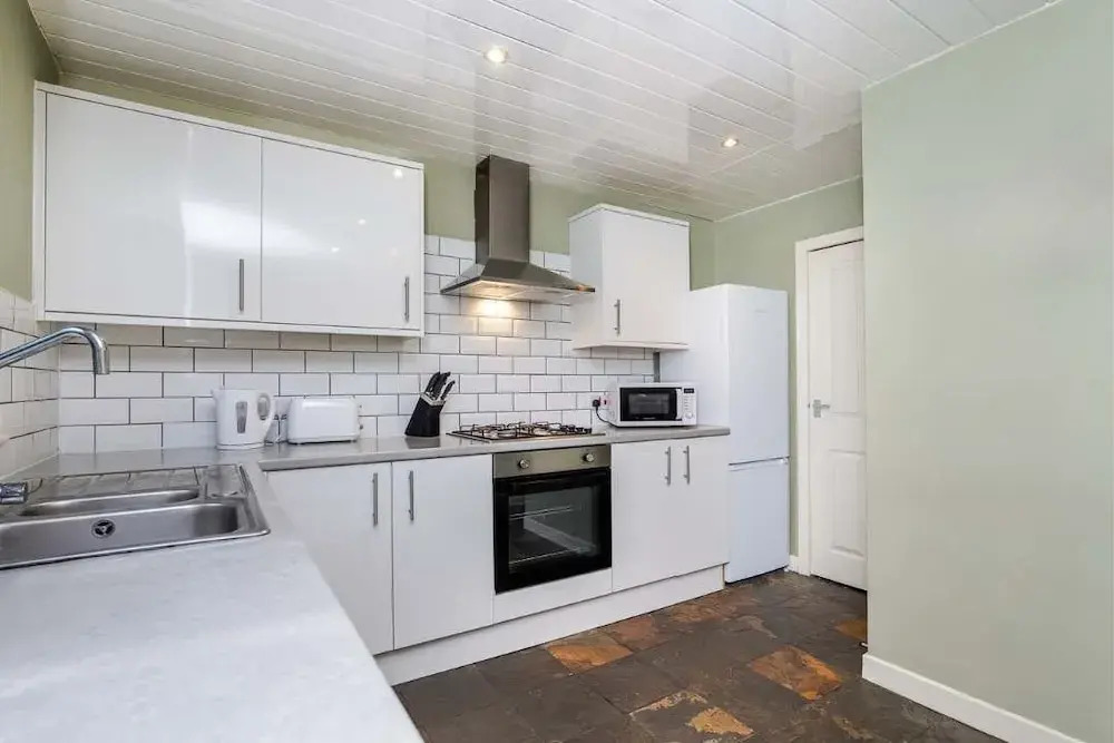 The Pitcairn Residence - 3 Bedroom House