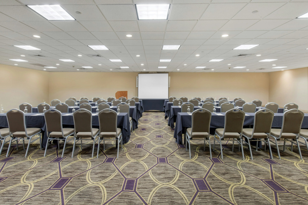 DoubleTree by Hilton Downtown Wilmington - Legal District