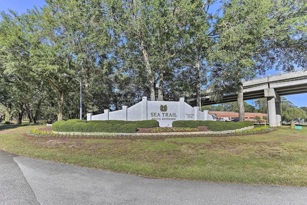 Sunset Beach Retreat - Monthly Rentals Welcome!