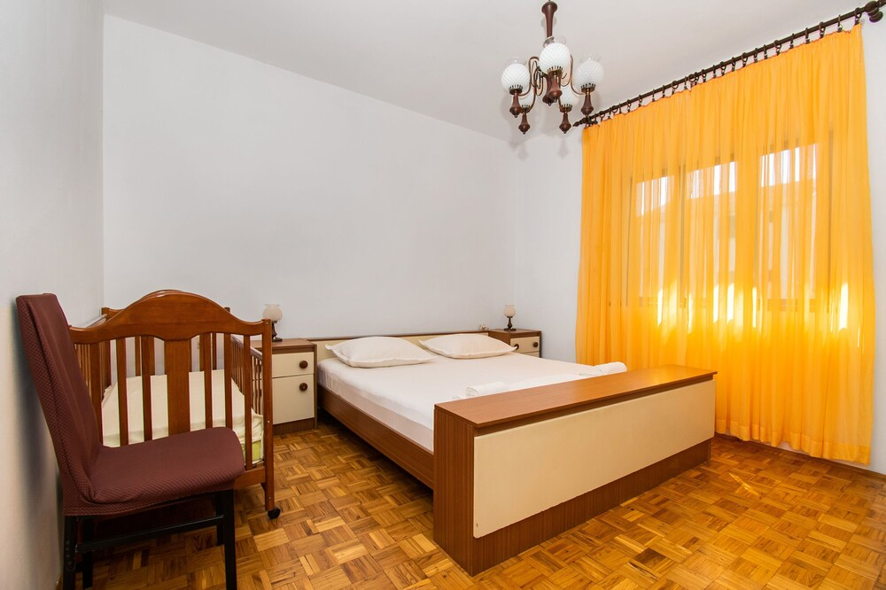 Apartments Ivan