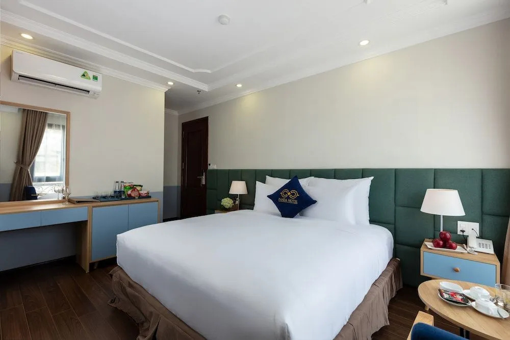 CBon Hotel Do Quang