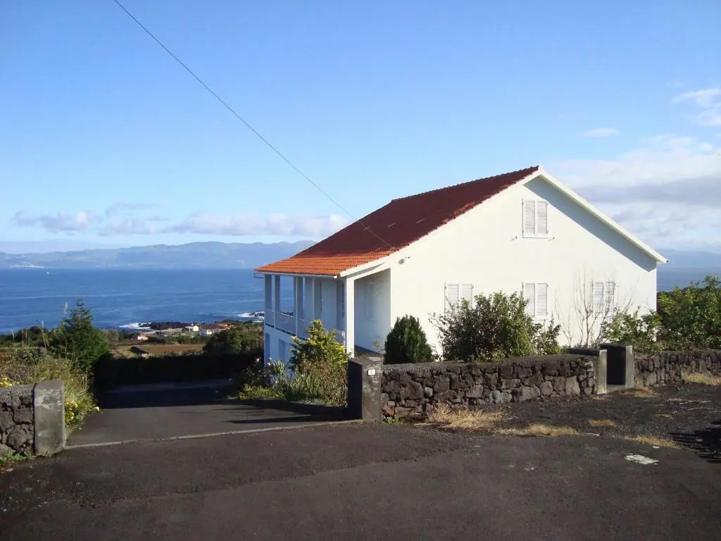 Casa Do Canto # PICO HOLIDAY RENTALS