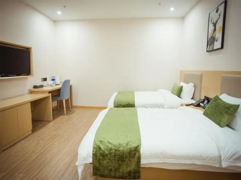 GreenTree Inn Nantong Development Zone Country Gar