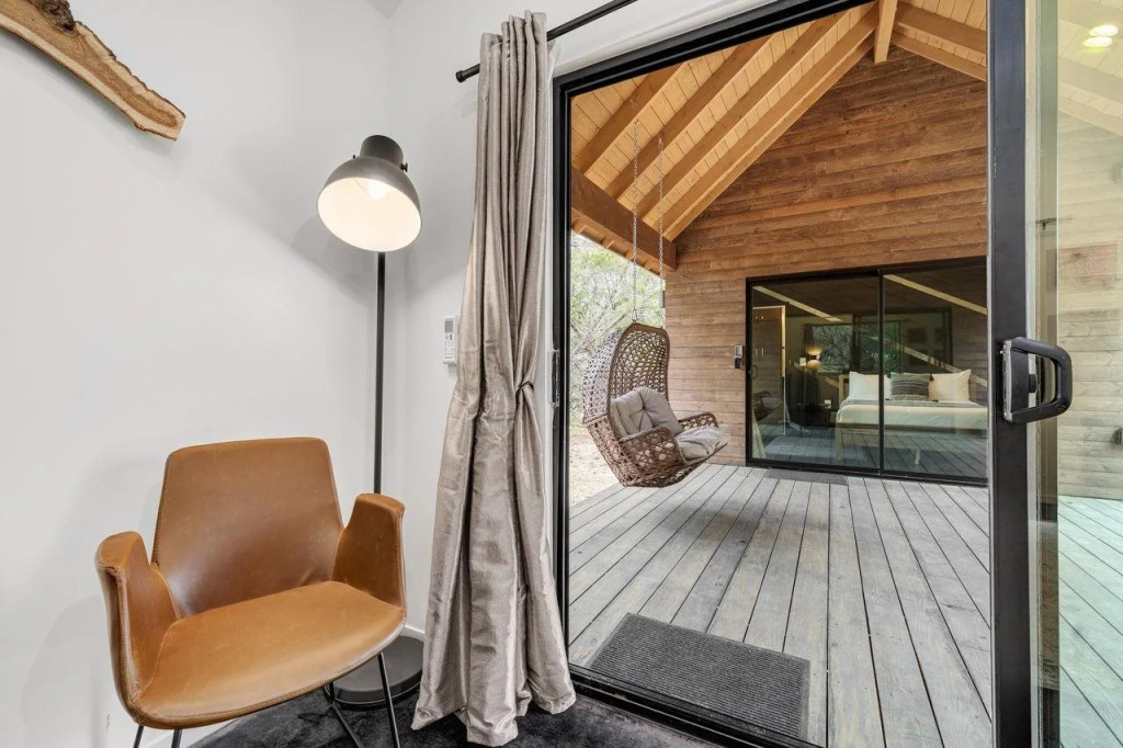 Lucky Arrow Retreat