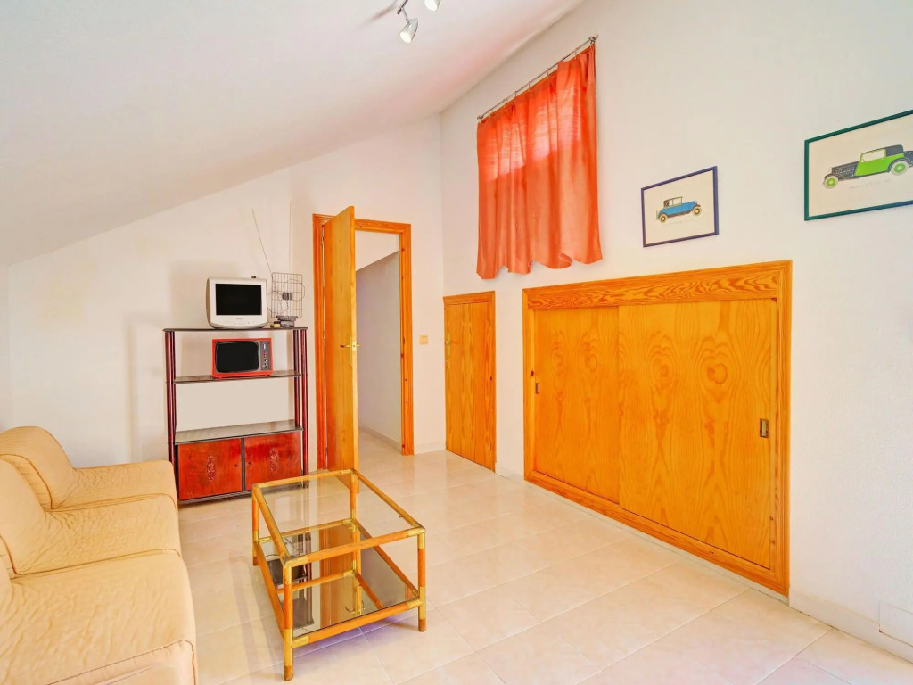 Belvilla by OYO Chalet San Miguel de Salinas