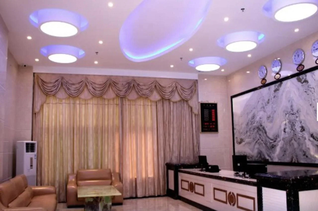 Bolang Hotel