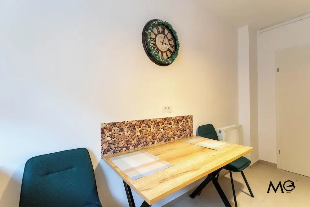 MoHost Sabina - Luxury with Balcony