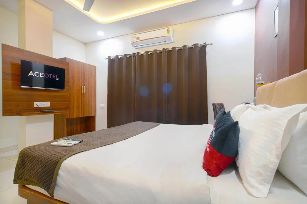 Aceotel Inn RM Vijay Nagar