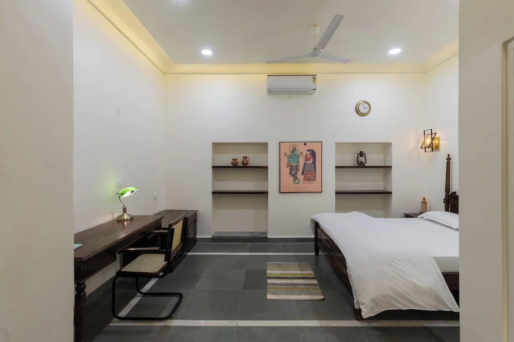 Heart of the City Homestay by Rashmi